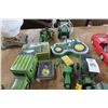 Image 2 : John Deere Cast Iron Tractor, Metal Tractors & Tractor Light
