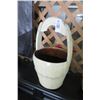 Image 1 : Wood Pail Décor