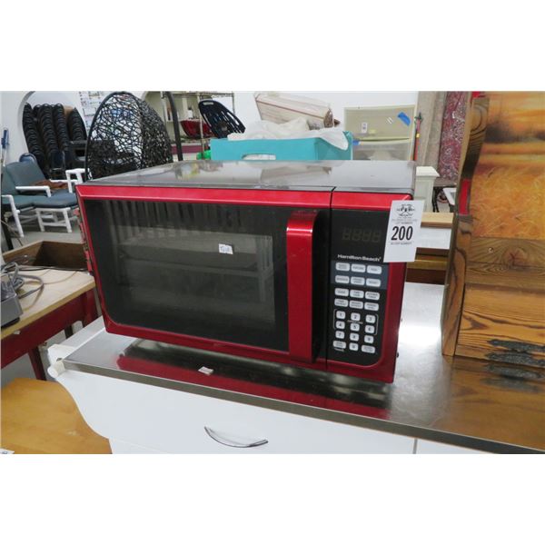 Hamilton Beach Red Microwave Oven