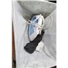 Image 2 : Hamper w/Iron & Umbrella