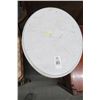 Image 2 : Marbletop Oval Pedestal Table