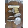 Image 1 : Silverplate Vanity Set