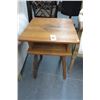 Image 1 : Oak Side Table