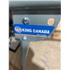 Image 2 : King Canada folding stand