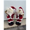 Image 1 : 2 Santa's