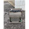 Image 1 : Royal type writer