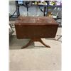 Image 2 : Antique drop leaf table