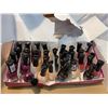 Image 1 : Nail polish kit