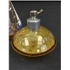 Image 2 : Lot of 2 Pieces of Depression Glass - Pink and Amber - Decanter and Perfume