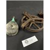 Image 2 : Lot of 3 Antique Pulleys