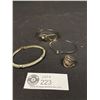 Image 1 : Small Lot of Costumer Jewellery - Ring, Bracelet, Etc.