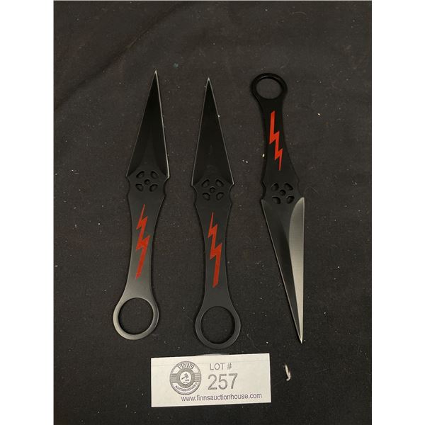 Brand New Lot of 3 Throwing Knives in Sheath