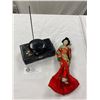 Image 1 : Vintage 1940s Geisha Girl Music Box - Needs Oiling