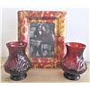Image 1 : Red/Gold Decor Lot
