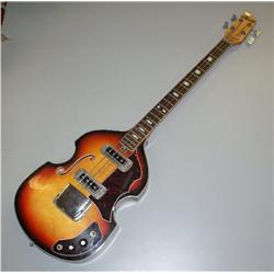 KINGSTON VINTAGE BASS GUITAR