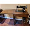 Image 2 : Sewing Machine in Table C