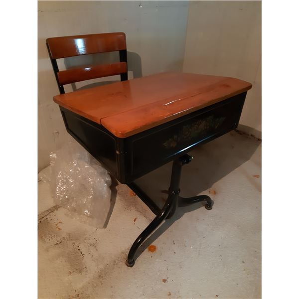Antique Desk with Chair Cat B