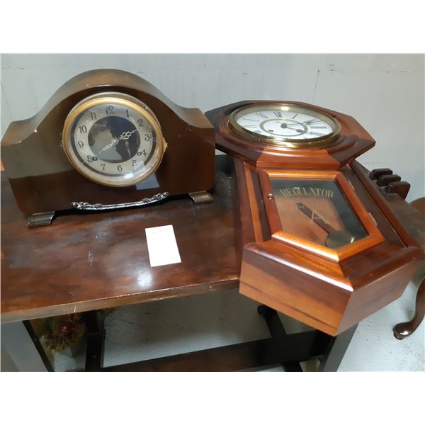 Antique Forestville Mantle Clock Cat B