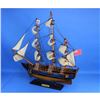 Image 4 : HMS Endeavour Tall Model Ship