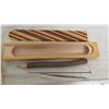 Image 2 : Natural wood pencil + box with hat pin