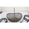 Image 2 : Wire Basket + 2 candle holders?