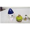 Image 2 : Mouse in apple ornament, Queen Elizabeth plate, misc items