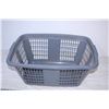 Image 2 : Laundry Basket