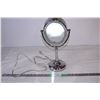 Image 1 : Magnifying Mirror with light (not working)