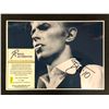 Image 2 : DAVID BOWIE SIGNED 8 X 10 (RA COA)