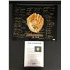 Image 2 : 16 X 20 MLB GOLD GLOVE WINNERS SIGNED BY 45 (SMITH, DAWSON,WINFIELD, PALMER...) PSA LOA