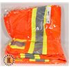 Image 1 : LOT OF 2 TRAFFIC SAFETY VESTS