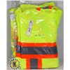 Image 1 : LOT OF 2 TRAFFIC SAFETY VESTS