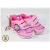 Image 1 : GIRLS PINK BARBIE SHOE SIZE 10