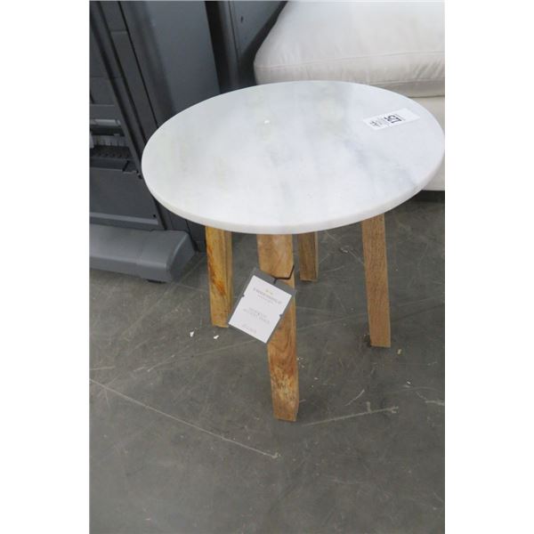 Threshold Round Norwich Accent Table