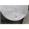 Image 2 : Threshold Round Norwich Accent Table