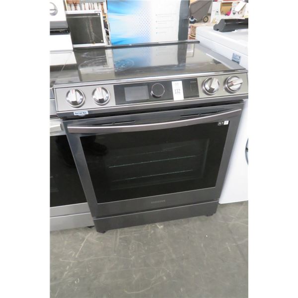 Samsung Black S/S Glasstop 5 Burner Range/Convection Oven Used