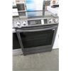 Image 1 : Samsung Black S/S Glasstop 5 Burner Range/Convection Oven Used