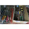 Image 2 : Shelf Lot of Screwdrivers, Hammers, Wrenches & Hand Tools
