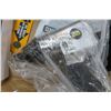 Image 2 : Central Pneumatic 1/2" Impact Wrench