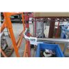 Image 2 : Red Metro 2 Shelf Cart