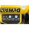 Image 2 : Dewalt 225 PSI Air Compressor