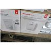 Image 2 : 17-Honeywell Non Programmable Thermostat - 17 X $