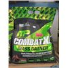 Image 1 : 3 x 12 lb Bags of Combat XL Muscle Gainer