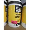 Image 1 : 3 Tubs of 90 Heavy Duty Cleaning Wipes