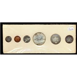 1960 PL Set, comes in original packaging.