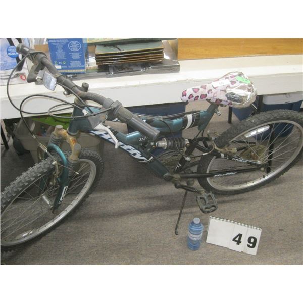 huffy tundra women's bike