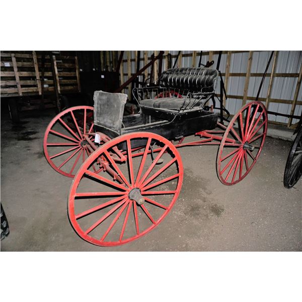 Buggy & Shaves (3 pics)