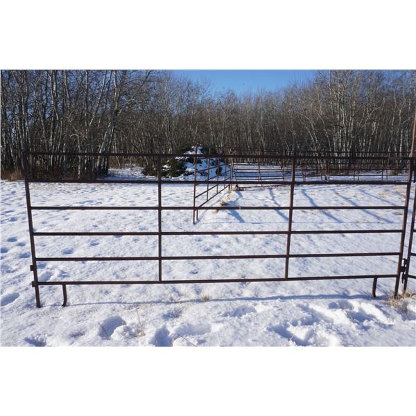 10 - 16ft Panels, 1 - 12ft panel (3pictures)