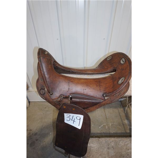 Saddle - Military Style