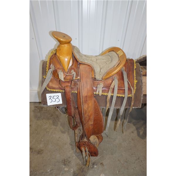 Saddle - Felipe Llanos E Hijo 13.5in - Maker Fustes Y Estribos Sinola Mexico